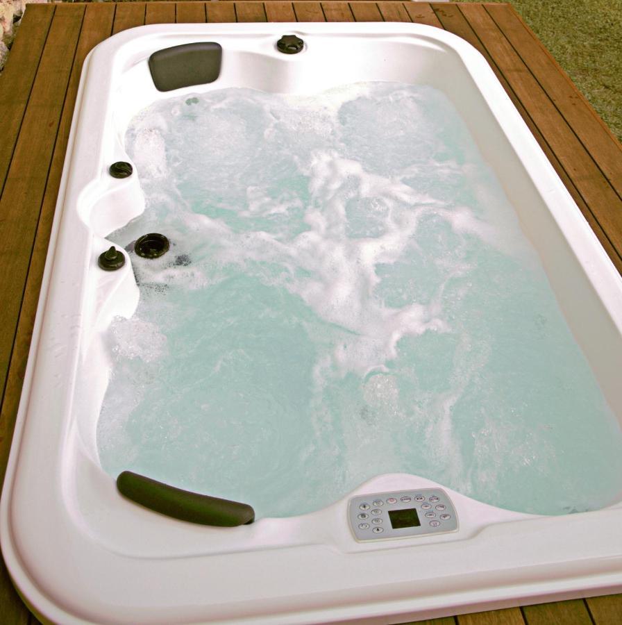 Una Spettacolare Vista Mare - Casa Con Jacuzzi Bergeggi Exterior photo